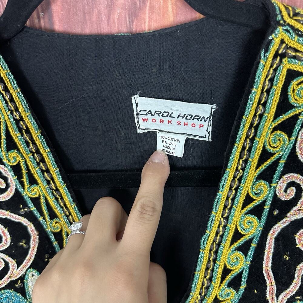 Carol Horn Workshop‎ Vest M/L Vintage Hand Embroidered Elephant Sequined - Picture 4 of 8